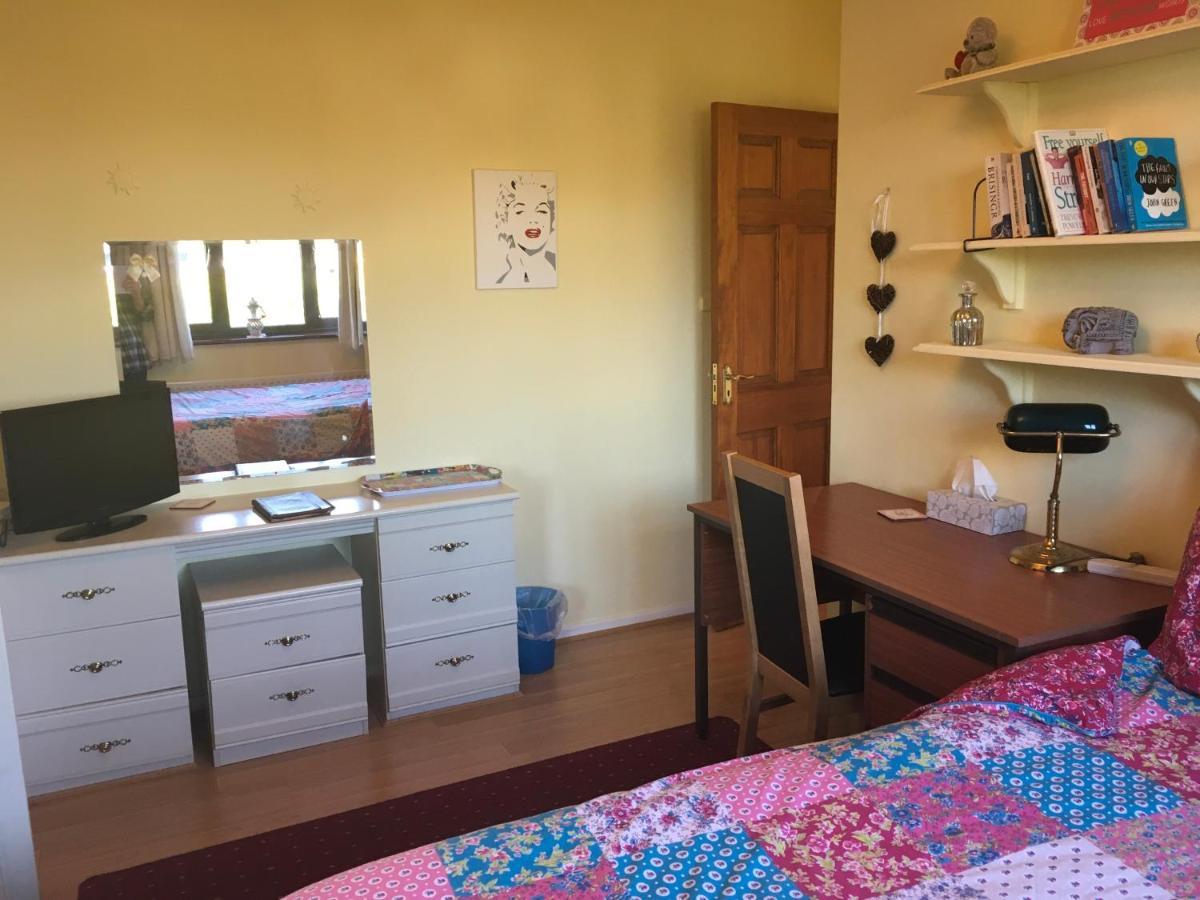 The Cedars House B&B Nuneaton Dış mekan fotoğraf