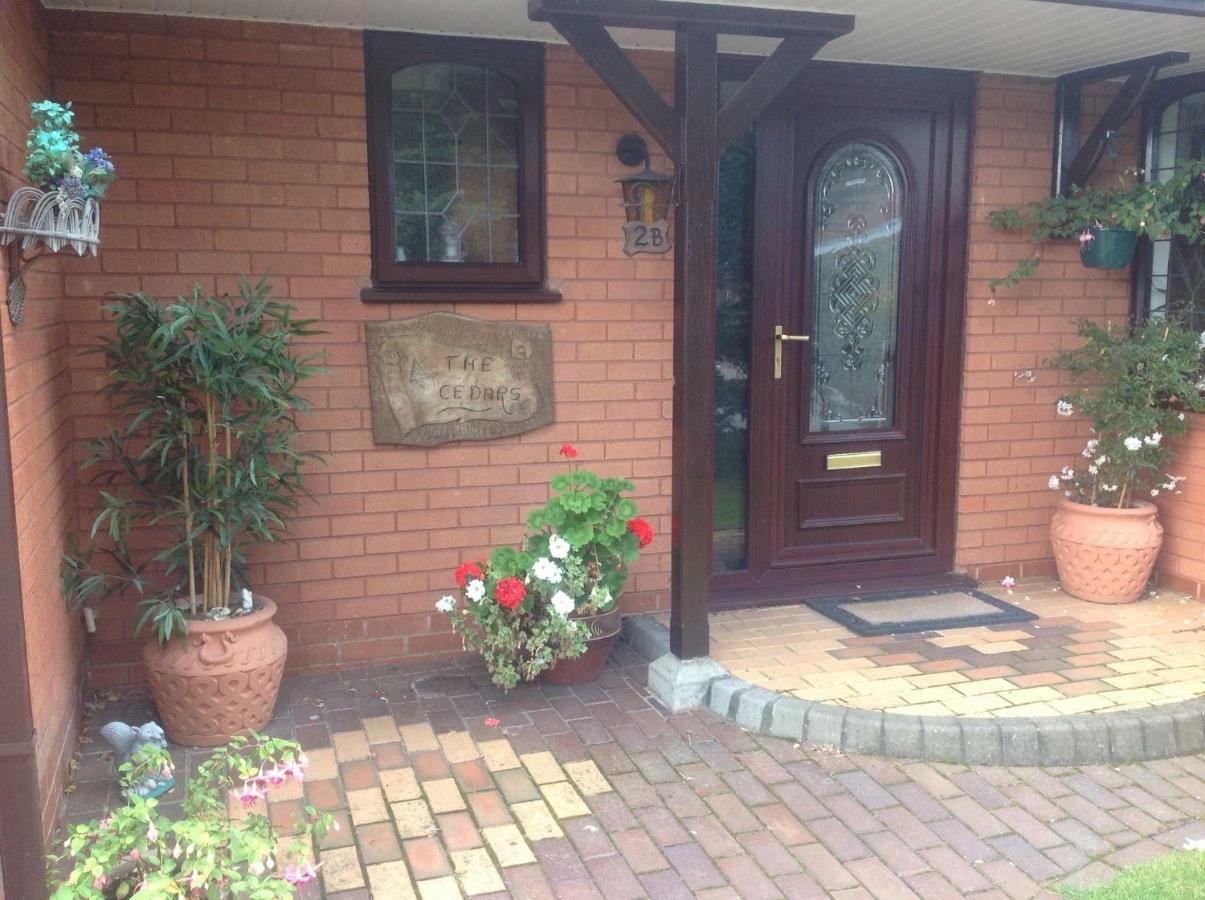 The Cedars House B&B Nuneaton Dış mekan fotoğraf