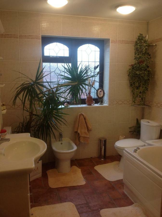 The Cedars House B&B Nuneaton Dış mekan fotoğraf